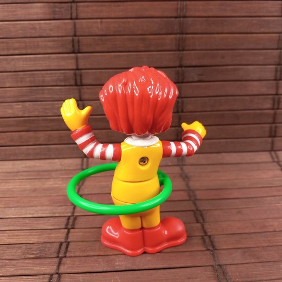 Baby Ronald McDonald Green Hula Hoop 3.5" Action Figure Happy Meal Toy 2011 - Picture 4 of 7